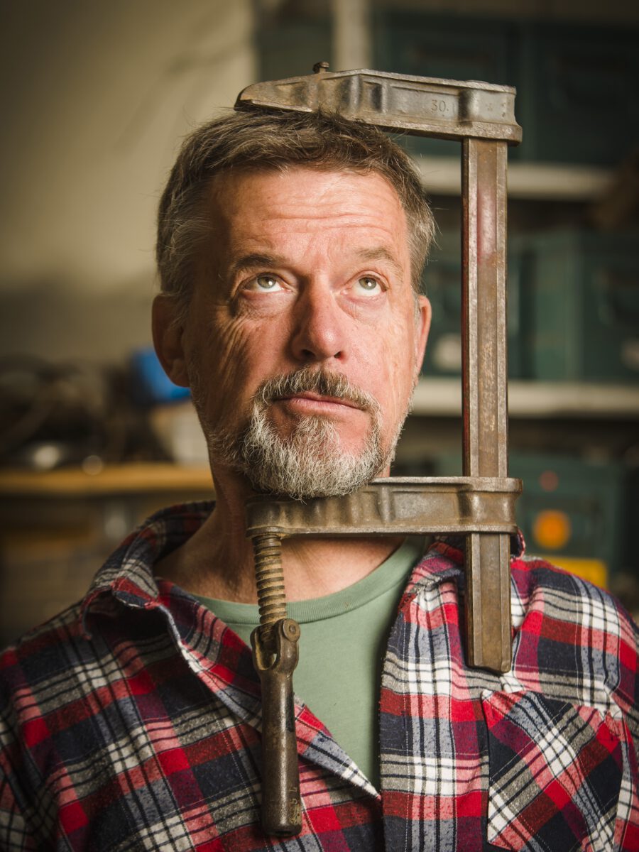 Uli Boettcher - Herr der Zwinge